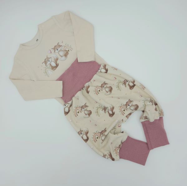 Pumphose mit passendem Body (Grösse 74 - 86)