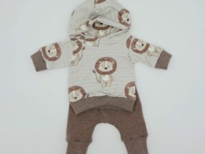 Puppenkleidung (Hoodie und Pumphose)