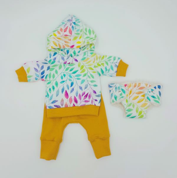 Puppenkleidung (Hoodie, Pumphose und Windel)