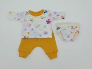 Puppenkleidung (T-Shirt, Pumphose und Windel)