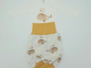 Pumphose mit passendem Body (Grösse 50-62)