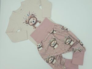 Pumphose mit passendem Body (Grösse 74 - 86)