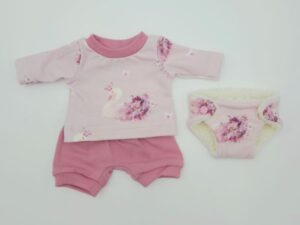 Puppenkleidung (langes T-Shirt, kurze Pumphose & Windel)